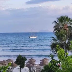 https://apartamento-en-estepona-a-metros-del-puerto-deportivo.1costadelsol.com